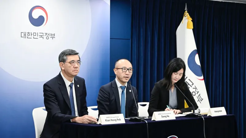 Korea: Enhancing Resilience and Navigating Geoeconomic Challenges Korea: Enhancing Resilience and Navigating Geoeconomic Challenges